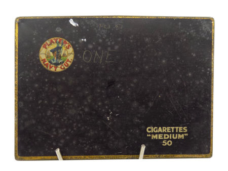 Blaszane pudełko po cygaretkach Player’s Navy Cut